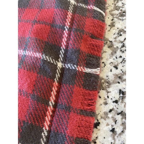 New Pottery Barn Flannel Plaid Reversble Euro Pillow Cover 24” Christmas Holiday - Picture 4 of 6